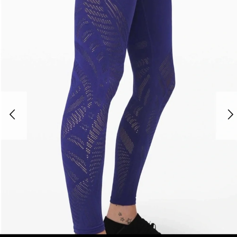 Lululemon Reveal Tight *En Avante 26” - Picture 3 of 6
